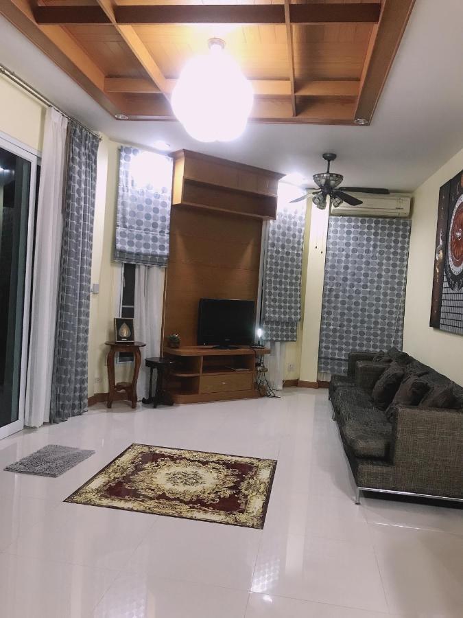 Ok Farm Resort Det Udom Dış mekan fotoğraf