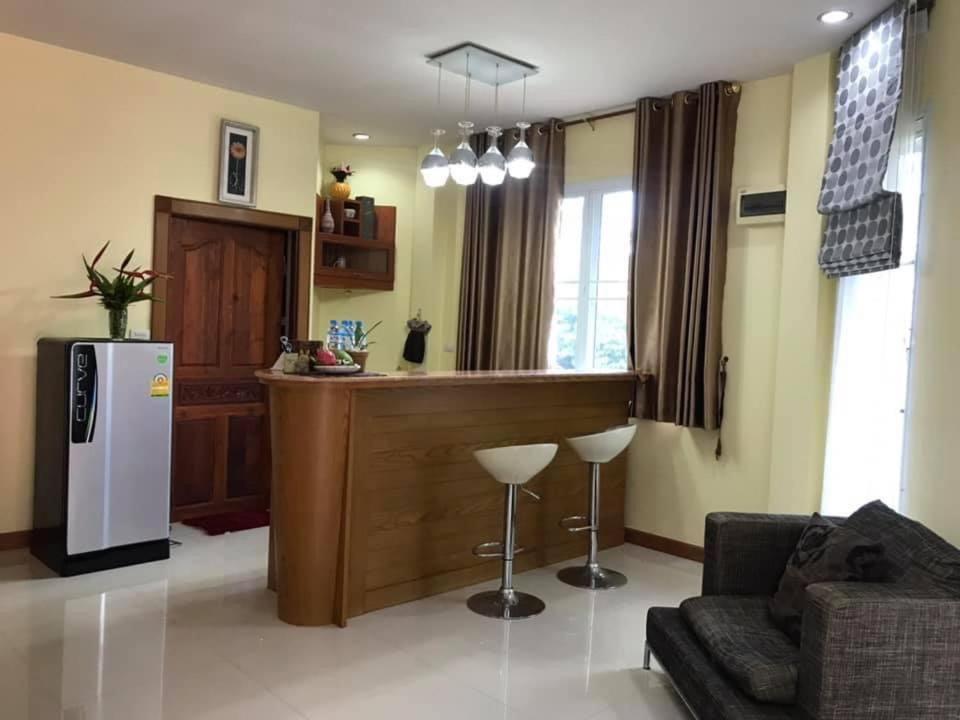 Ok Farm Resort Det Udom Dış mekan fotoğraf
