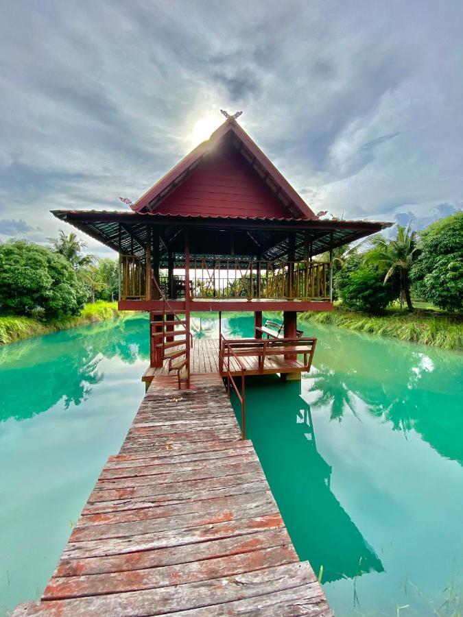 Ok Farm Resort Det Udom Dış mekan fotoğraf